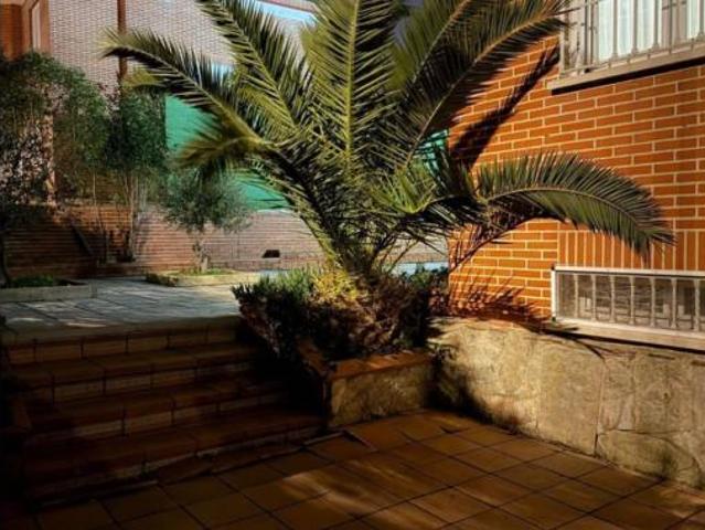 Chalet en venta en Parla, Madrid