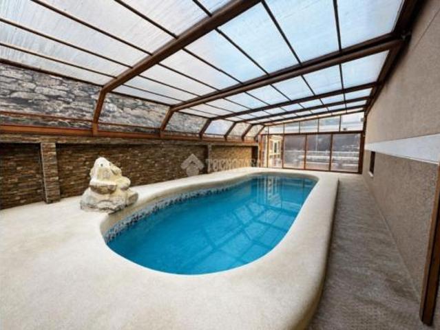 Chalet en venta en Pedrezuela, Madrid