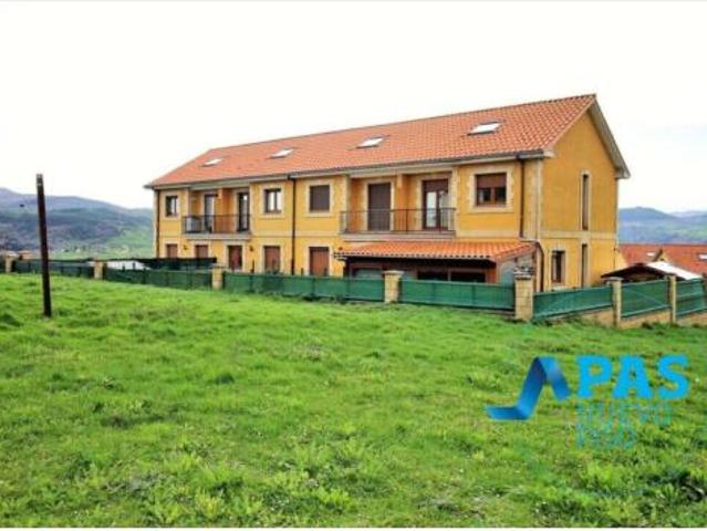 Chalet en venta en Sobarzo, Penagos