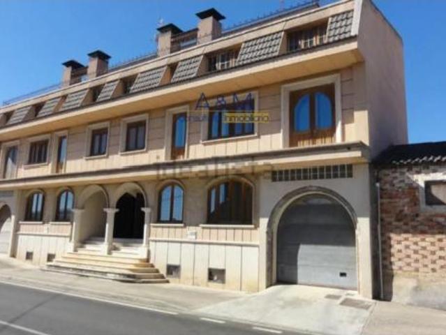 Chalet en venta en Pesquera De Duero, Castilla y León