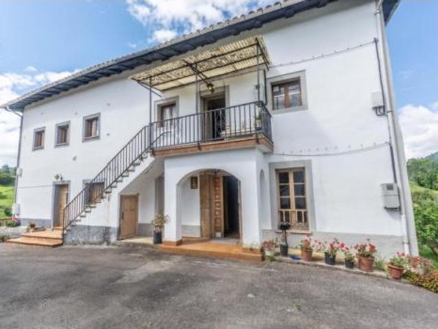 Chalet en venta en Piloña, Asturias