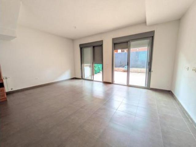 Chalet en venta en Madrebuena, Pioz
