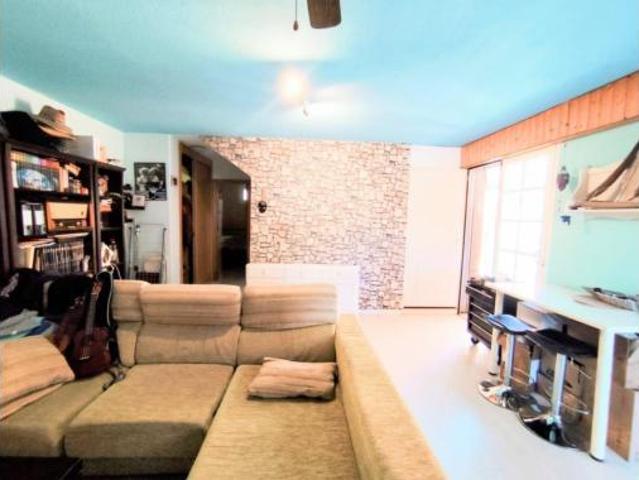 Chalet en venta en Valcastillo, Pioz
