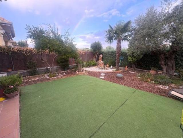 Chalet en venta en Trascastillo, Pioz