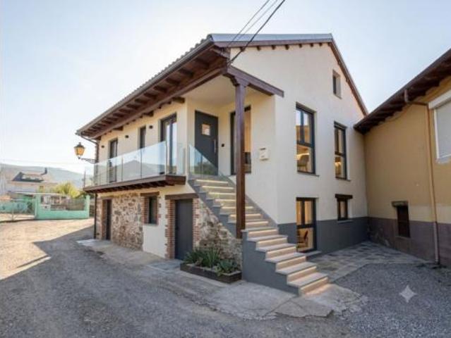 Chalet en venta en Toral de Merayo, El Bierzo