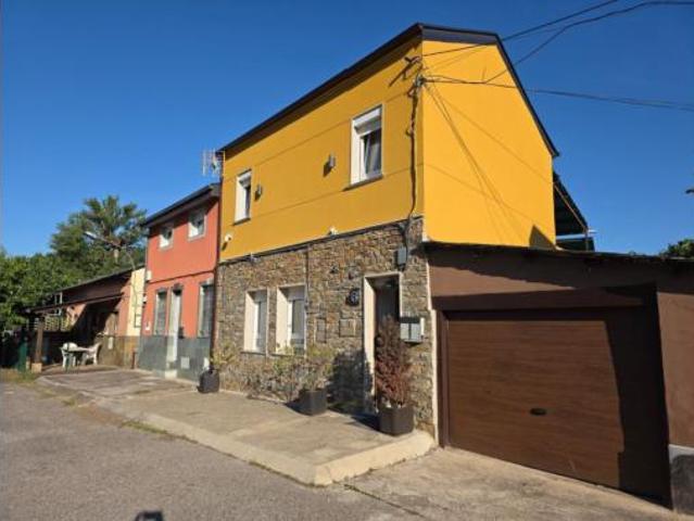 Chalet en venta en Flores del Sil, El Bierzo