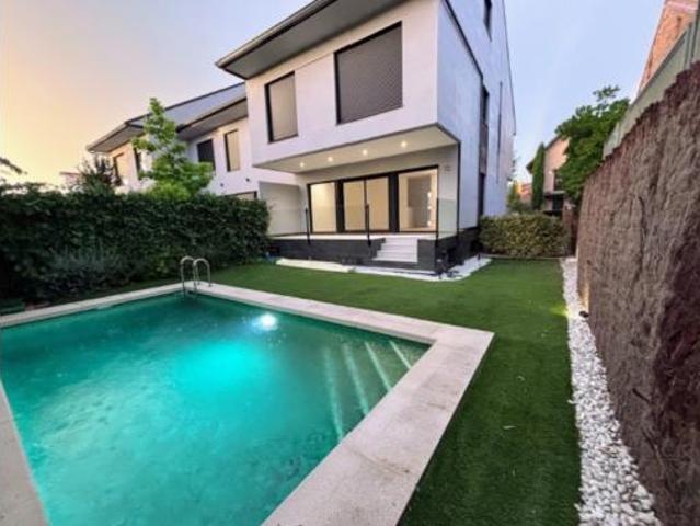 Chalet en venta en Los Ángeles, Pozuelo De Alarcón