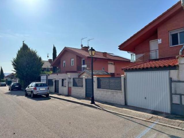 Villa en venta en Renedo De Esgueva, Urbanización Puerta de Casasola