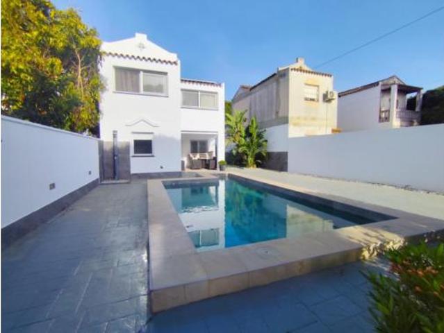 Chalet en venta en La Barrosa, Bahía de Cádiz