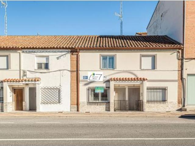 Villa en venta en San Pedro Del Arroyo