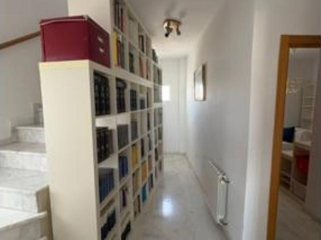 Chalet en venta en Sanlúcar La Mayor, Andalucía