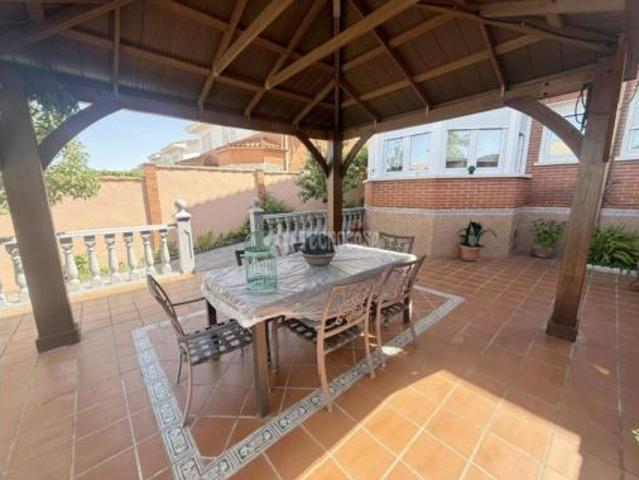 Chalet en venta en Seseña, Castilla-La Mancha