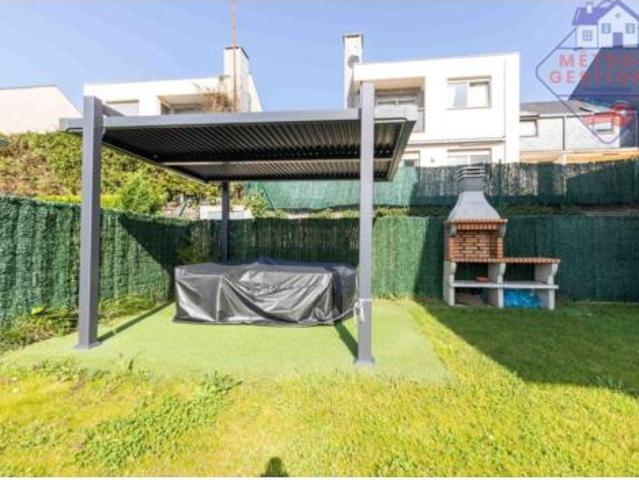 Chalet en venta en Cortiguera, Suances