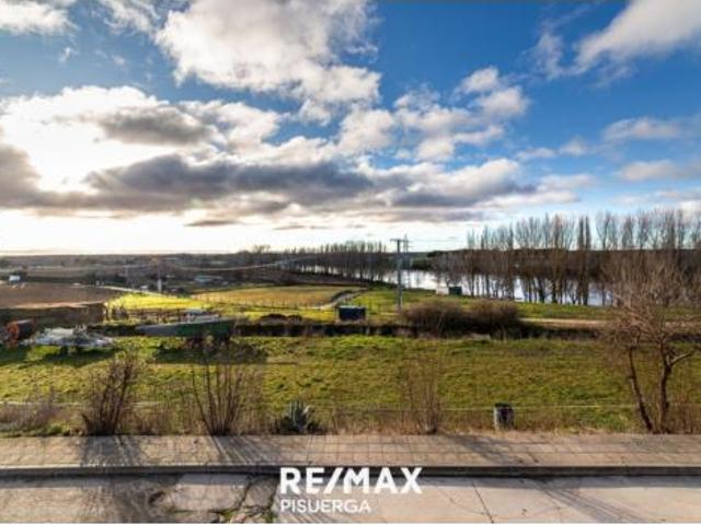 Villa en venta en Tordesillas