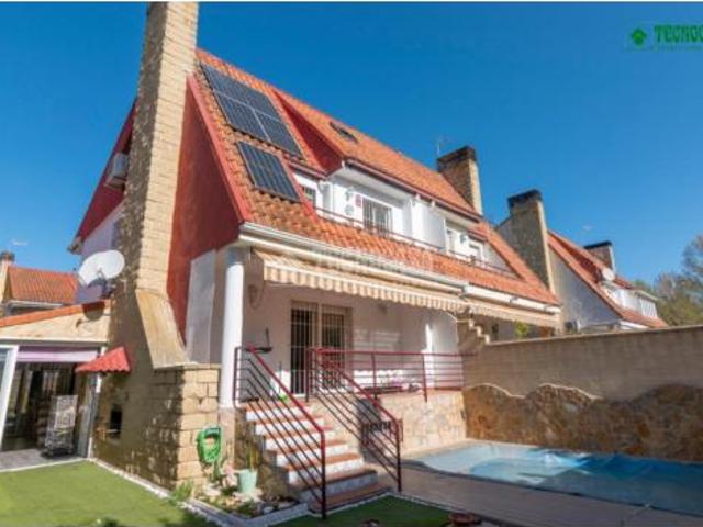 Villa en venta en Torrejón De La Calzada