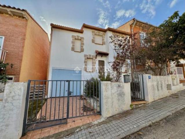 Chalet en venta en Tórtola De Henares, Castilla-La Mancha