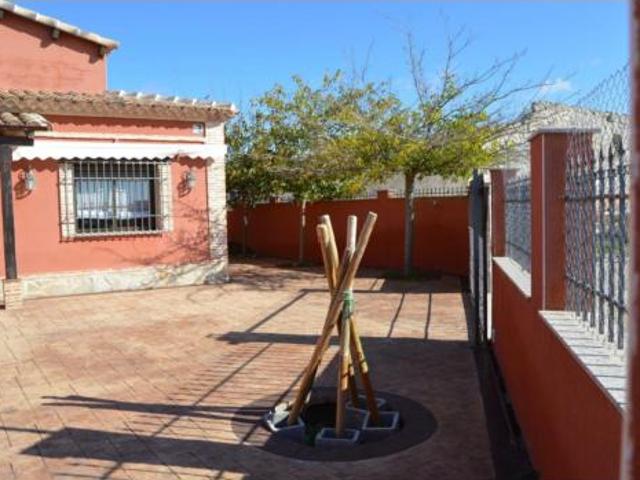 Chalet en venta en Tribaldos, Castilla-La Mancha