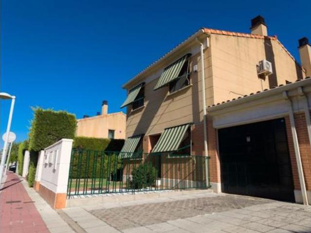 Chalet en venta en Las Villas - Valparaíso, Valladolid