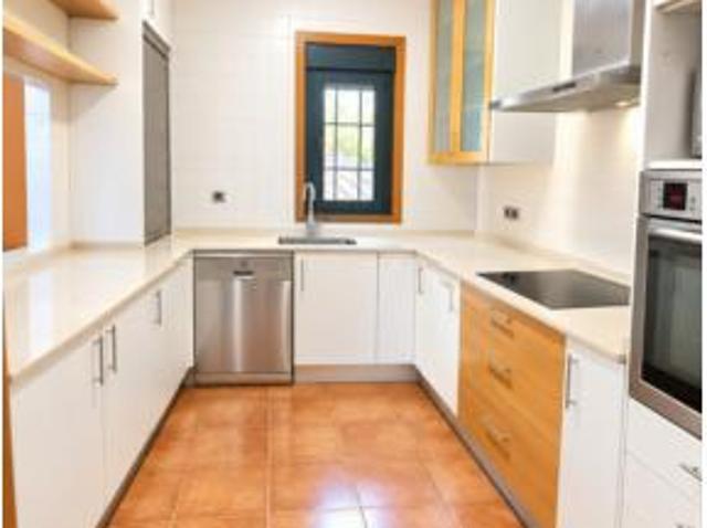 Chalet en venta en A Calzada, Vigo