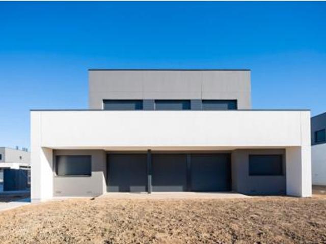 Villa en venta en Villalbilla