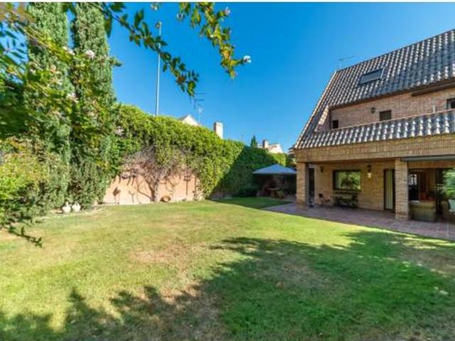 Chalet en venta en Villanueva Del Pardillo, Madrid