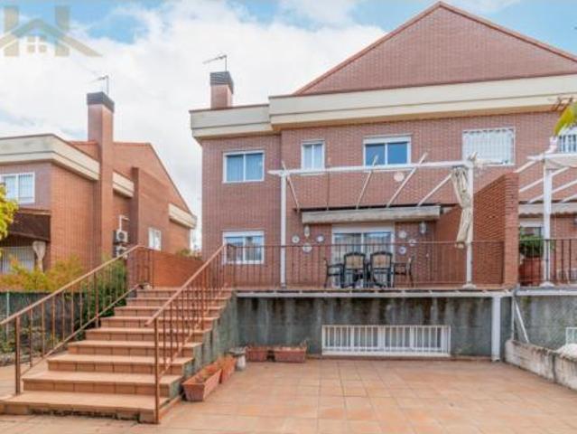 Chalet en venta en Villaviciosa De Odón, Madrid