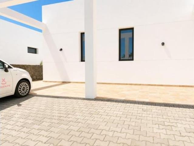 Chalet en venta en Playa Blanca, Yaiza