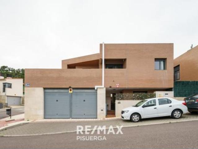 Chalet en venta en Zaratán, Valladolid