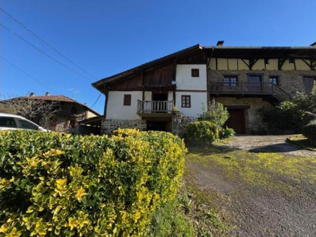 Villa en venta en Zeanuri