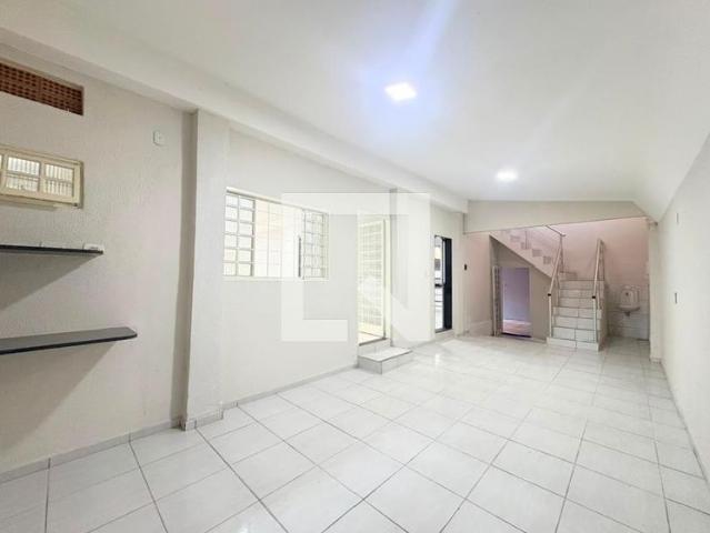 Casa aluguel em Região Geográfica Imediata de Goiânia, Goiânia