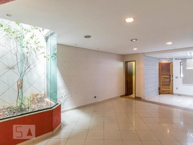 Casa aluguel em Região Imediata de São Paulo, Região Metropolitana de São Paulo