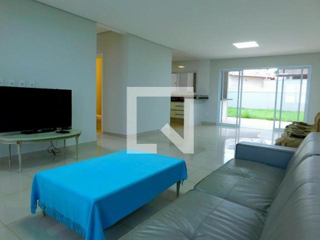 Casa aluguel em Parque Brasil 500, Paulinia