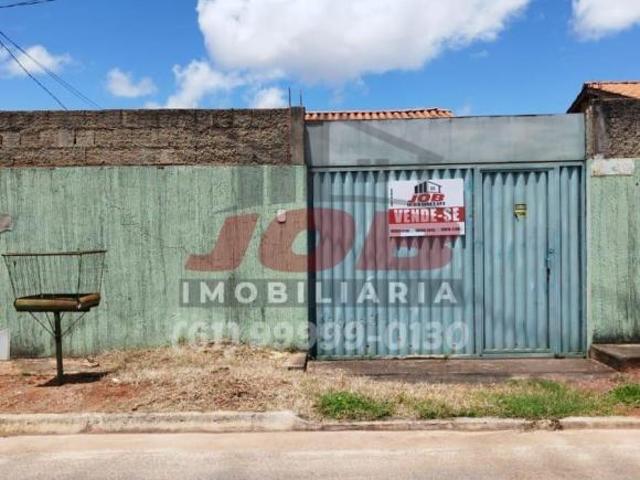 Casa venda em Região Geográfica Imediata de Águas Lindas de Goiás, Região Integrada de Desenvolvimento do Distrito Federal e Entorno