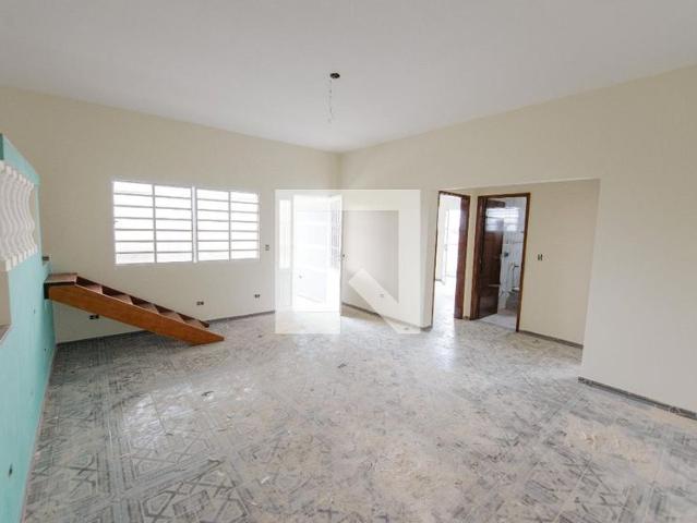 Casa aluguel em Região Imediata de Taubaté-Pindamonhangaba, Região Metropolitana do Vale do Paraíba e Litoral Norte
