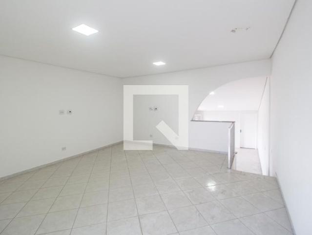 Casa aluguel em Jardim Silveira, Barueri