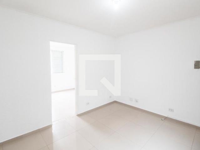 Casa aluguel em Jardim Silveira, Barueri