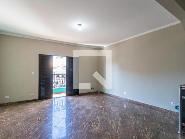Casa aluguel em Região Imediata de São Paulo, Região Metropolitana de São Paulo