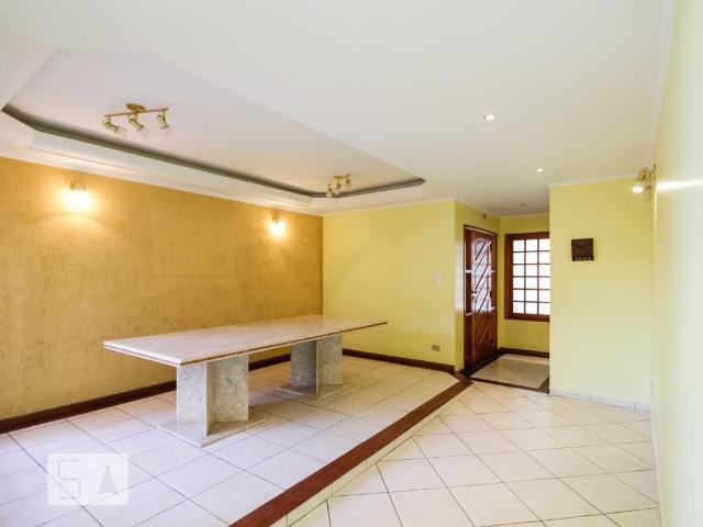 Casa aluguel em Região Imediata de São Paulo, Região Metropolitana de São Paulo
