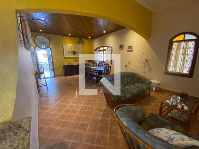 Casa aluguel em Região Imediata de Santos, Região Metropolitana da Baixada Santista