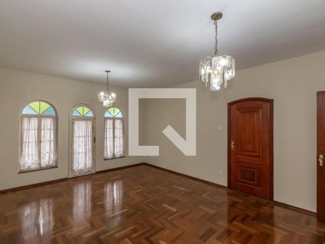 Casa aluguel em Jardim Macarenko, Sumaré
