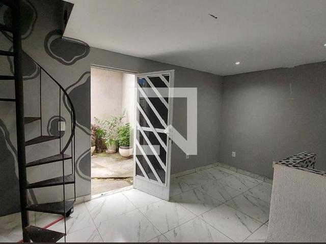 Casa aluguel em Região Geográfica Imediata do Rio de Janeiro, Região Metropolitana do Rio de Janeiro