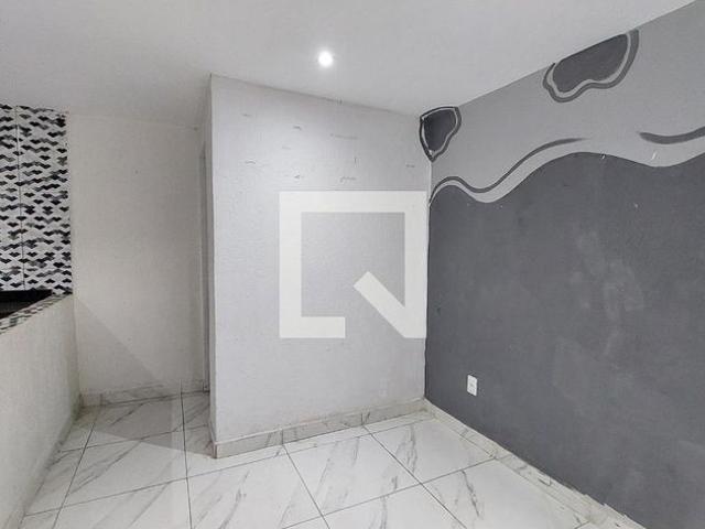 Casa aluguel em Região Geográfica Imediata do Rio de Janeiro, Região Metropolitana do Rio de Janeiro