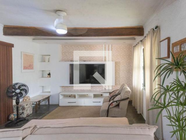 Casa aluguel em Região Imediata de Campinas, Região Metropolitana de Campinas