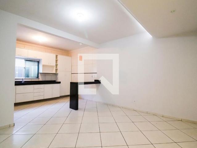 Casa aluguel em Região Geográfica Imediata de Goiânia, Goiânia