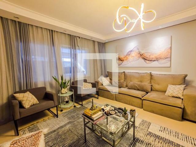Casa aluguel em Região Imediata de São Paulo, Região Metropolitana de São Paulo