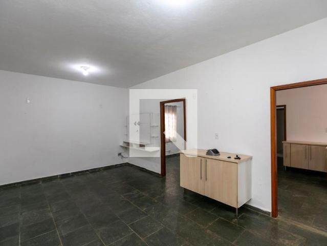 Casa aluguel em Residencial Shangrilá, Campinas
