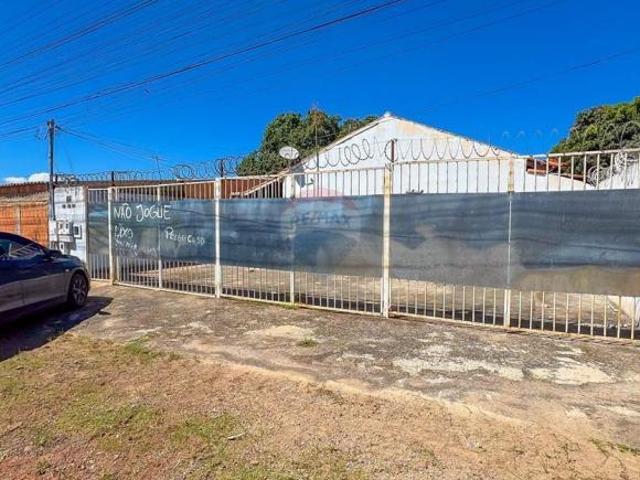 Casa venda em Região Geográfica Imediata de Luziânia, Região Integrada de Desenvolvimento do Distrito Federal e Entorno
