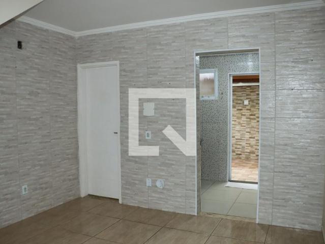 Casa aluguel em Região Imediata de São Paulo, Região Metropolitana de São Paulo