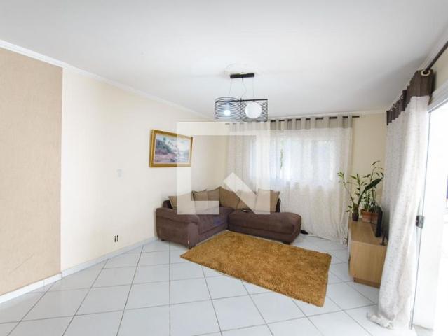 Casa aluguel em Região Imediata de Taubaté-Pindamonhangaba, Região Metropolitana do Vale do Paraíba e Litoral Norte
