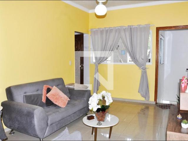 Casa aluguel em Biritiba-Mirim, São Paulo